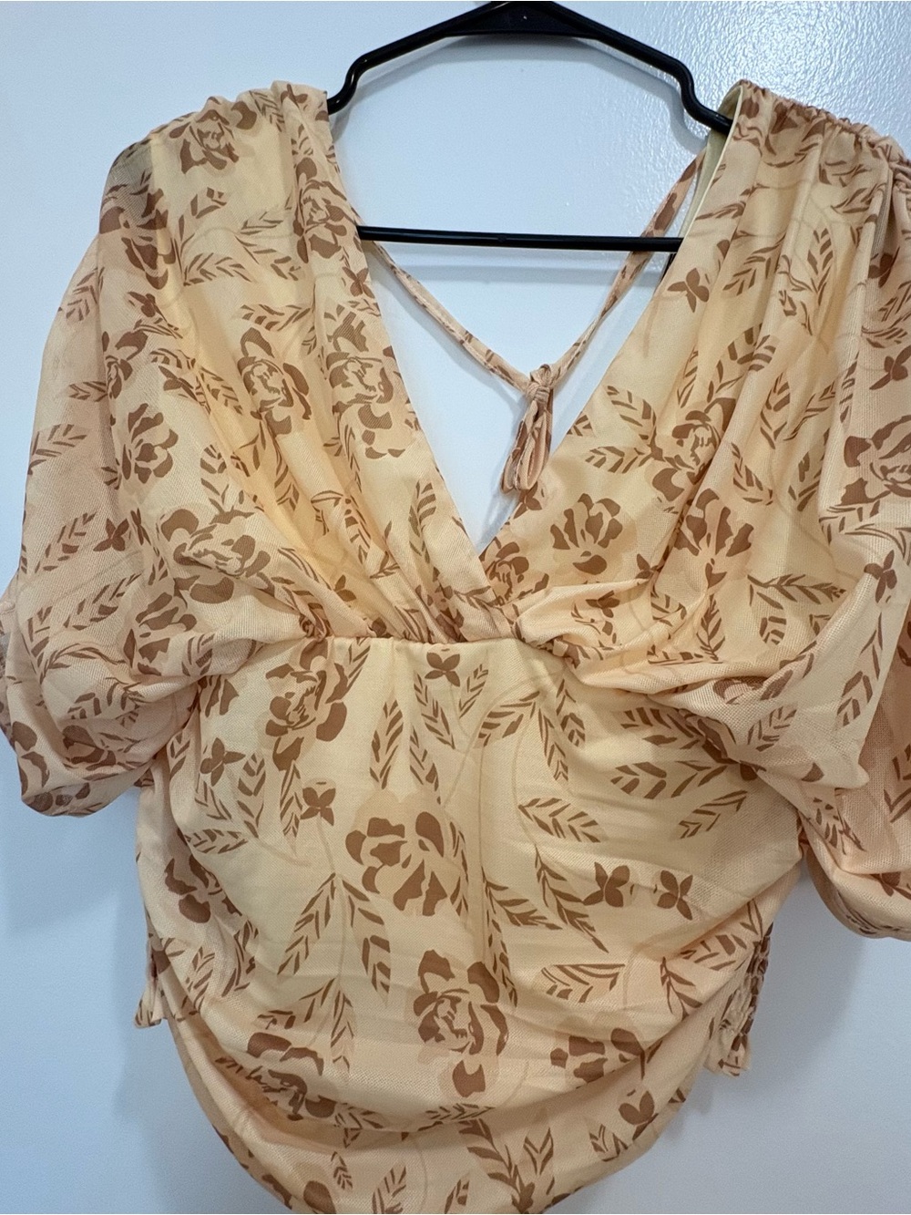 SHEIN Cream and Brown Floral Puff-Sleeve V-Neck Blouse Never Used
